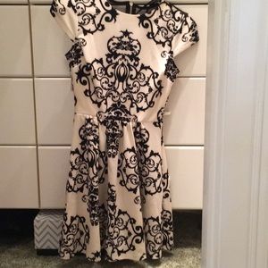 NWT black and off white elegant dress